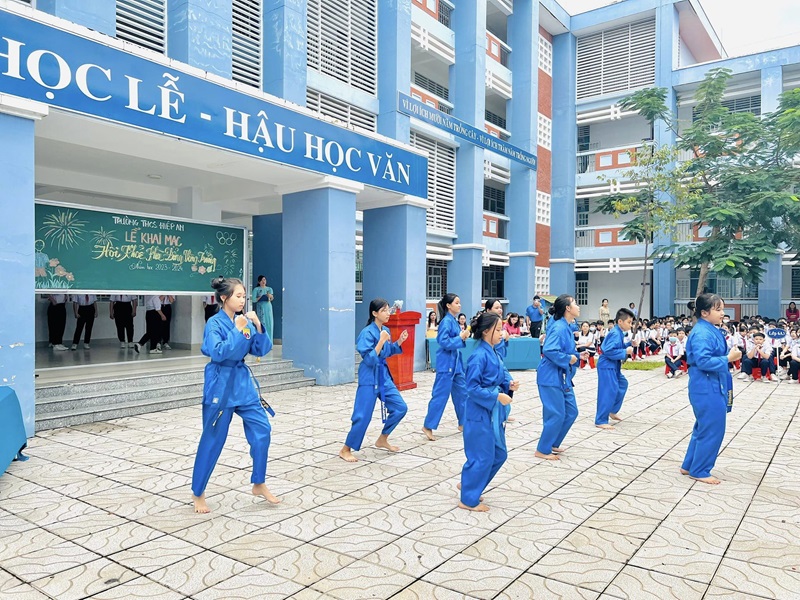 Hội khỏe phù đổng vòng trường năm học 2023-2024