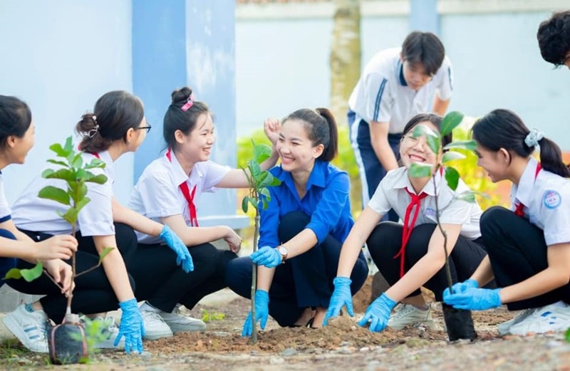 Liên đội Trường THCS Hiệp An tham gia cuộc thi "Hoa nắng sân trường" năm 2023