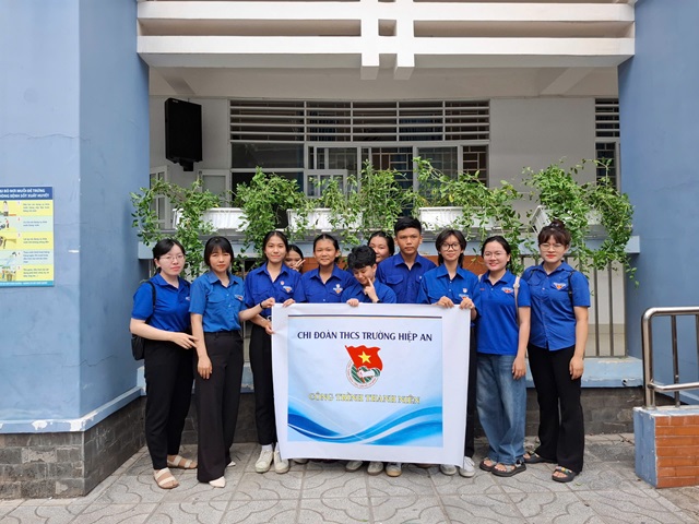 Chào mừng kỷ niệm 94 năm ngày thành lập Đoàn TNCS Hồ Chí Minh
